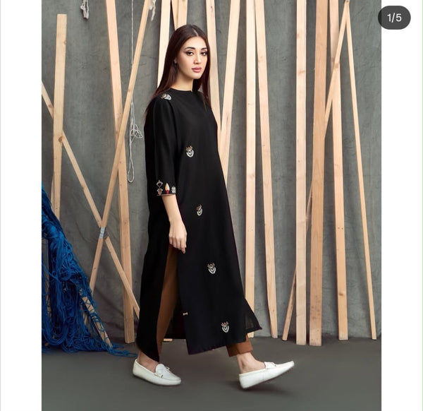 Embroidered Lawn 2Pcs D-62
