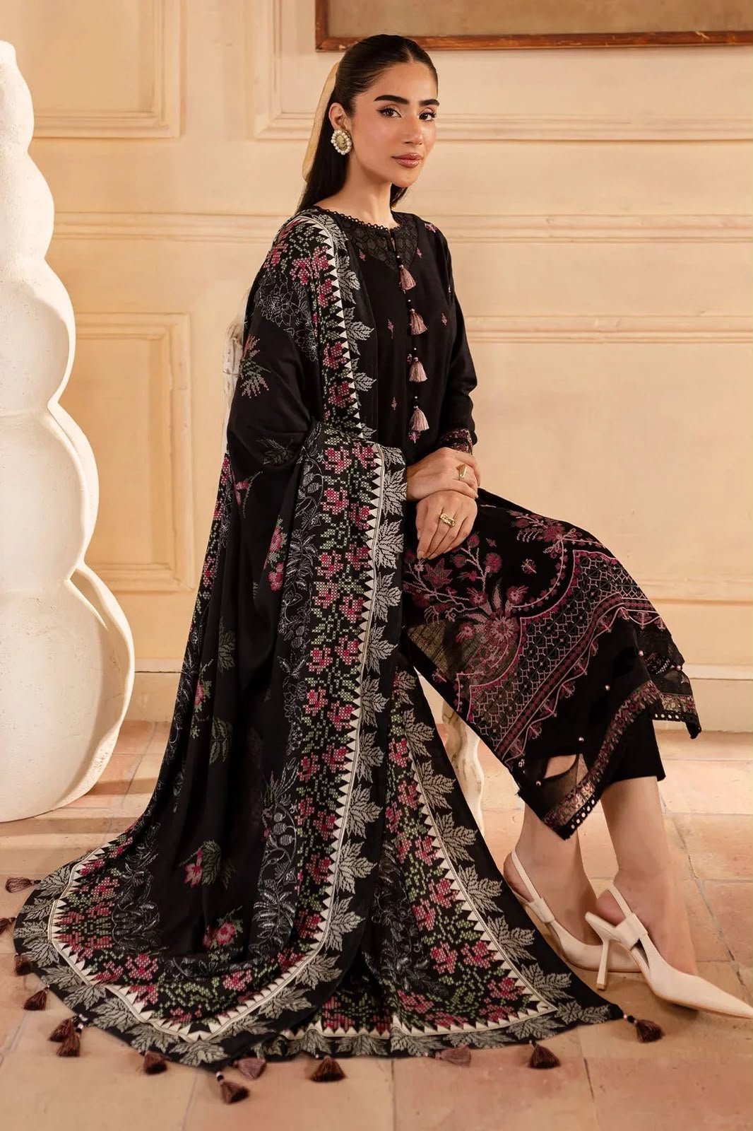 Embroidered Dhanak D-1