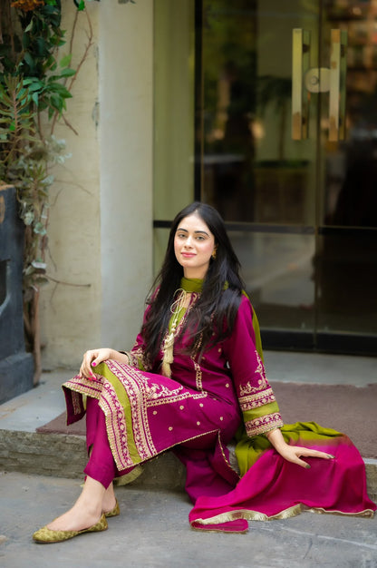 Embroidered Dhanak D-8