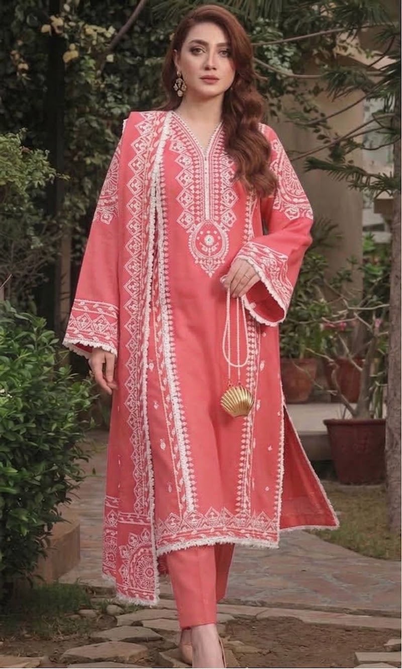 Embroidered Dhanak D-15