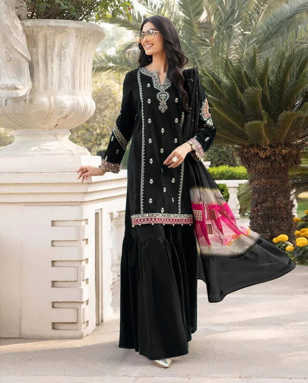 Embroidery Lawn 3 Pcs D-88